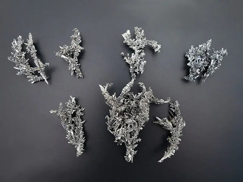 Electrolytic Titanium Crystal Particles
