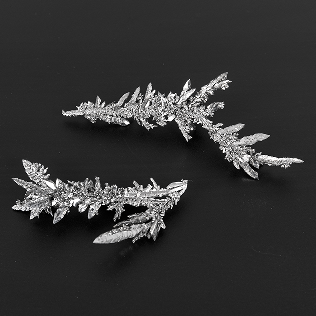 Electrolytic Titanium Crystal